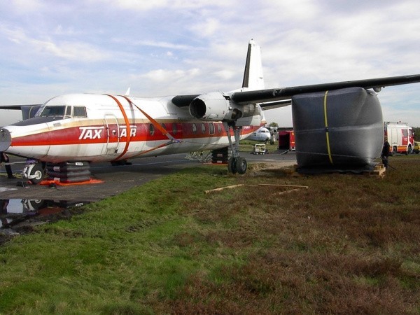 Пневматический подъемник Тип 1-30 Пневматический подъемник Тип 1-30