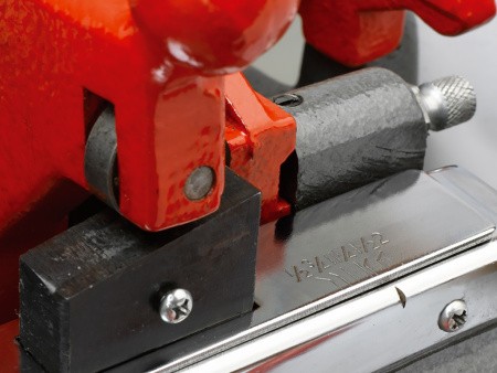 Электрический резьбонарезной станок Электрический резьбонарезной станок